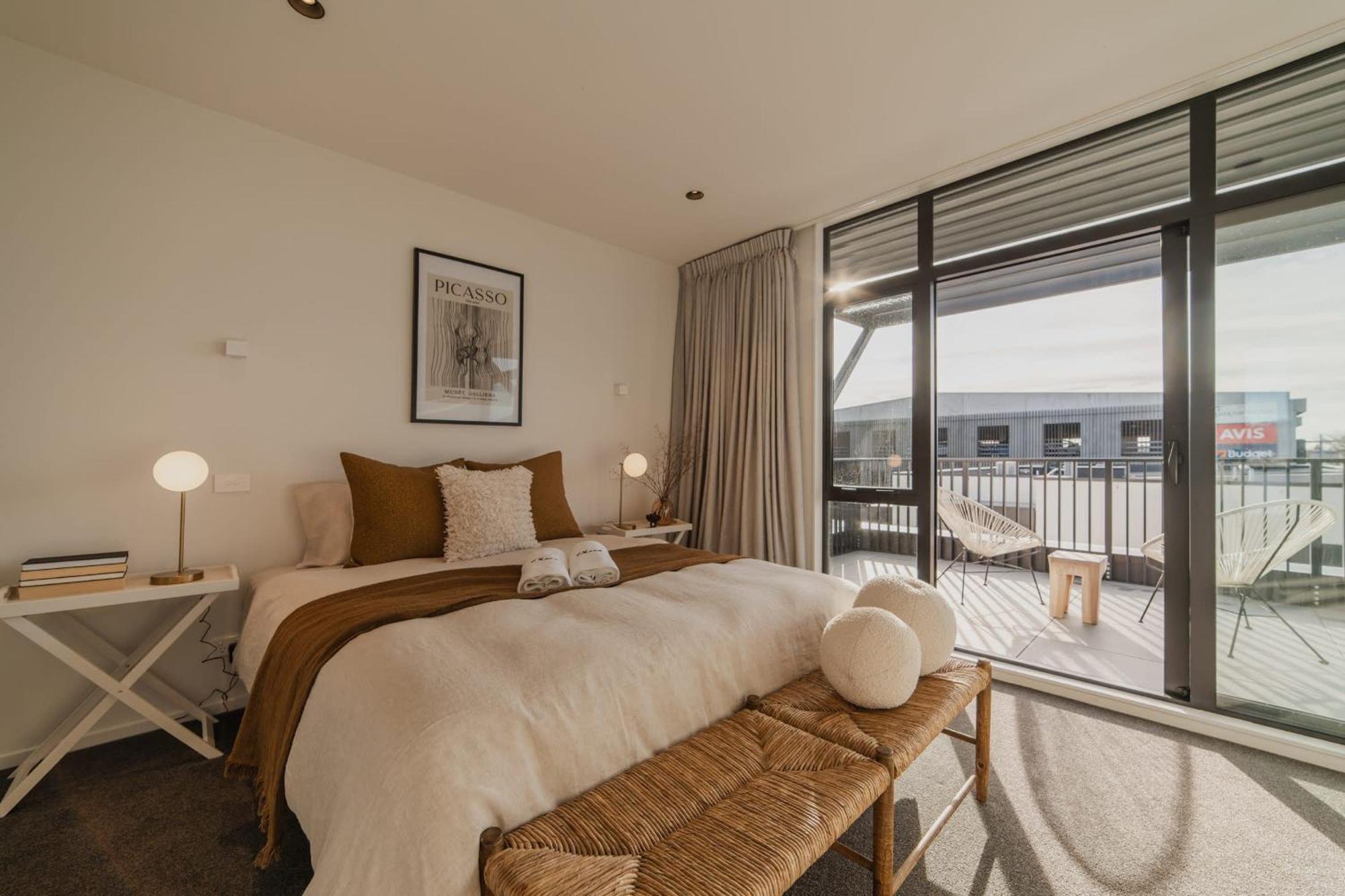 Villa Chic And Contemporary Living At Cambridge Terrace Christchurch Exterior foto
